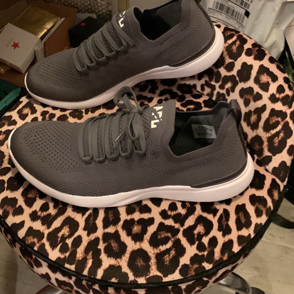 APL shoes - Picture 3 of 4